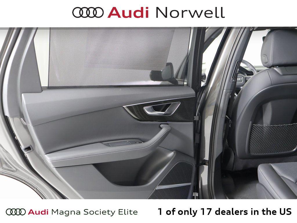 2025 Audi Q7 Premium Plus - Photo 23
