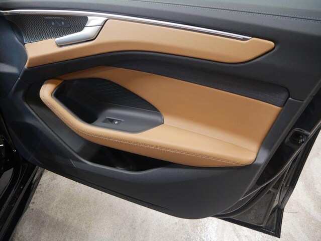 2026 Audi A6 Premium Plus - Photo 18