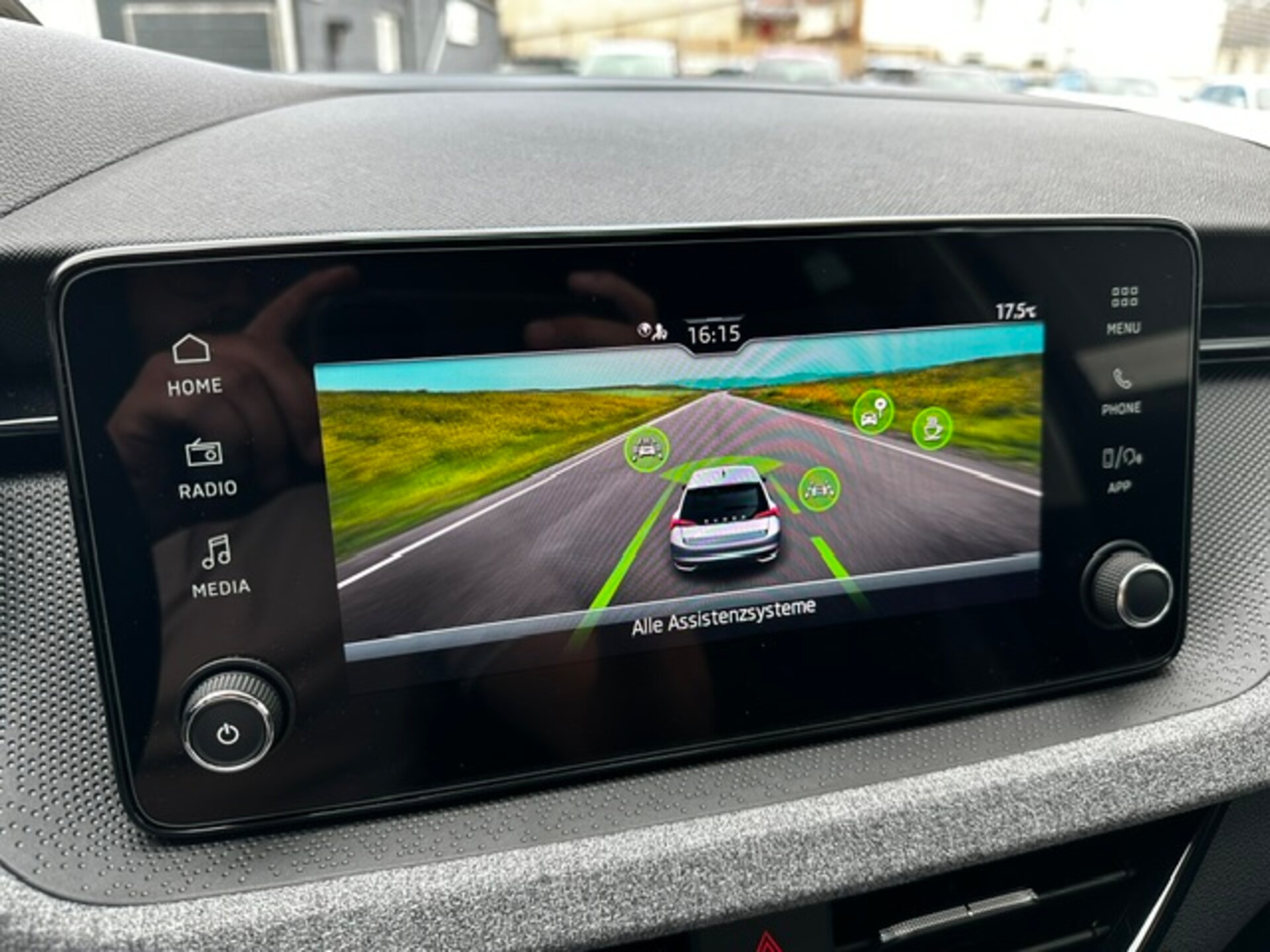 Skoda Scala Extra