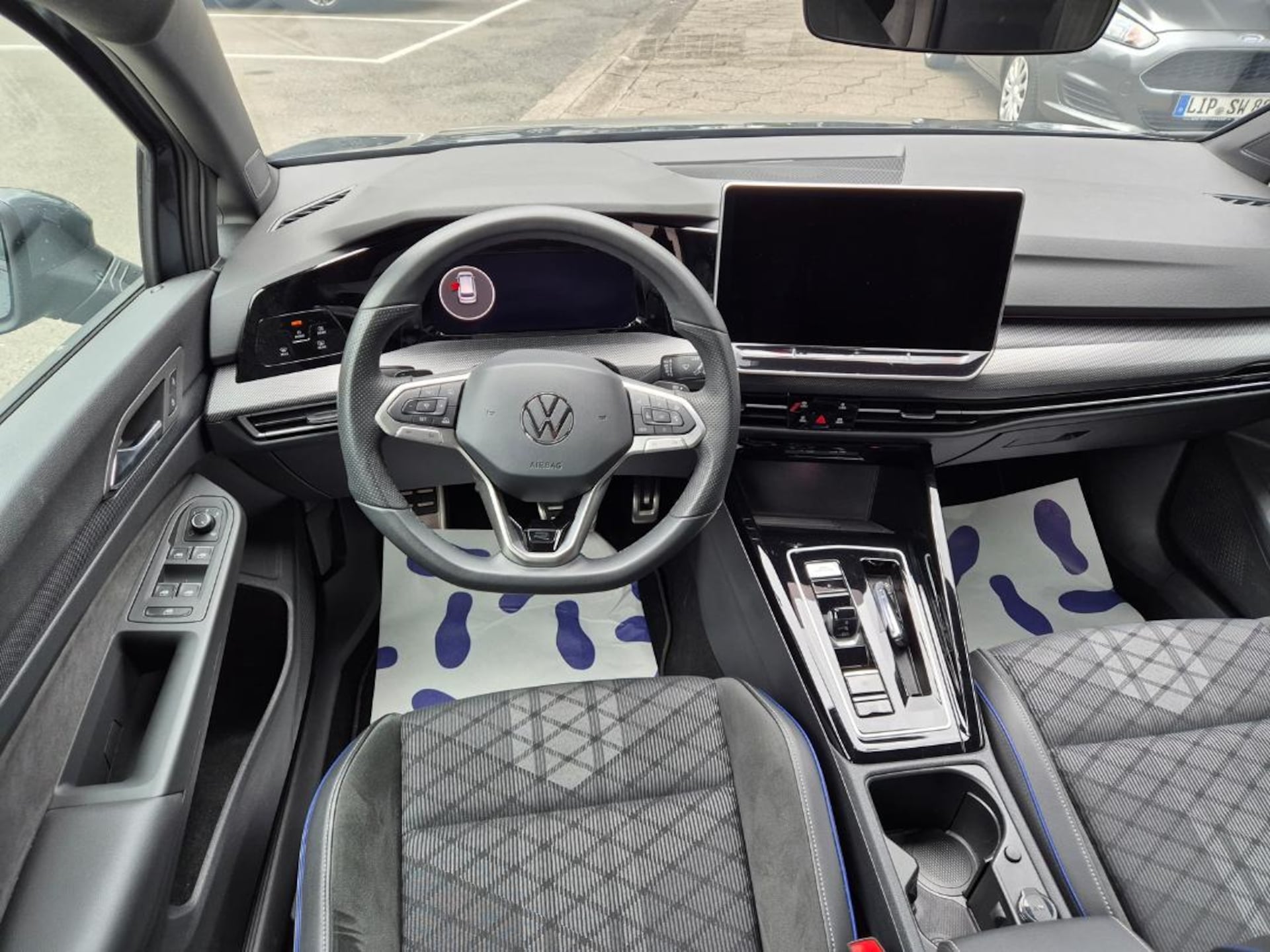 Volkswagen Golf Variant R-Line