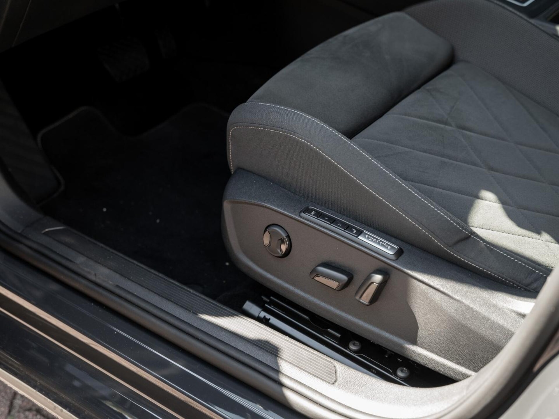 Volkswagen Golf Style