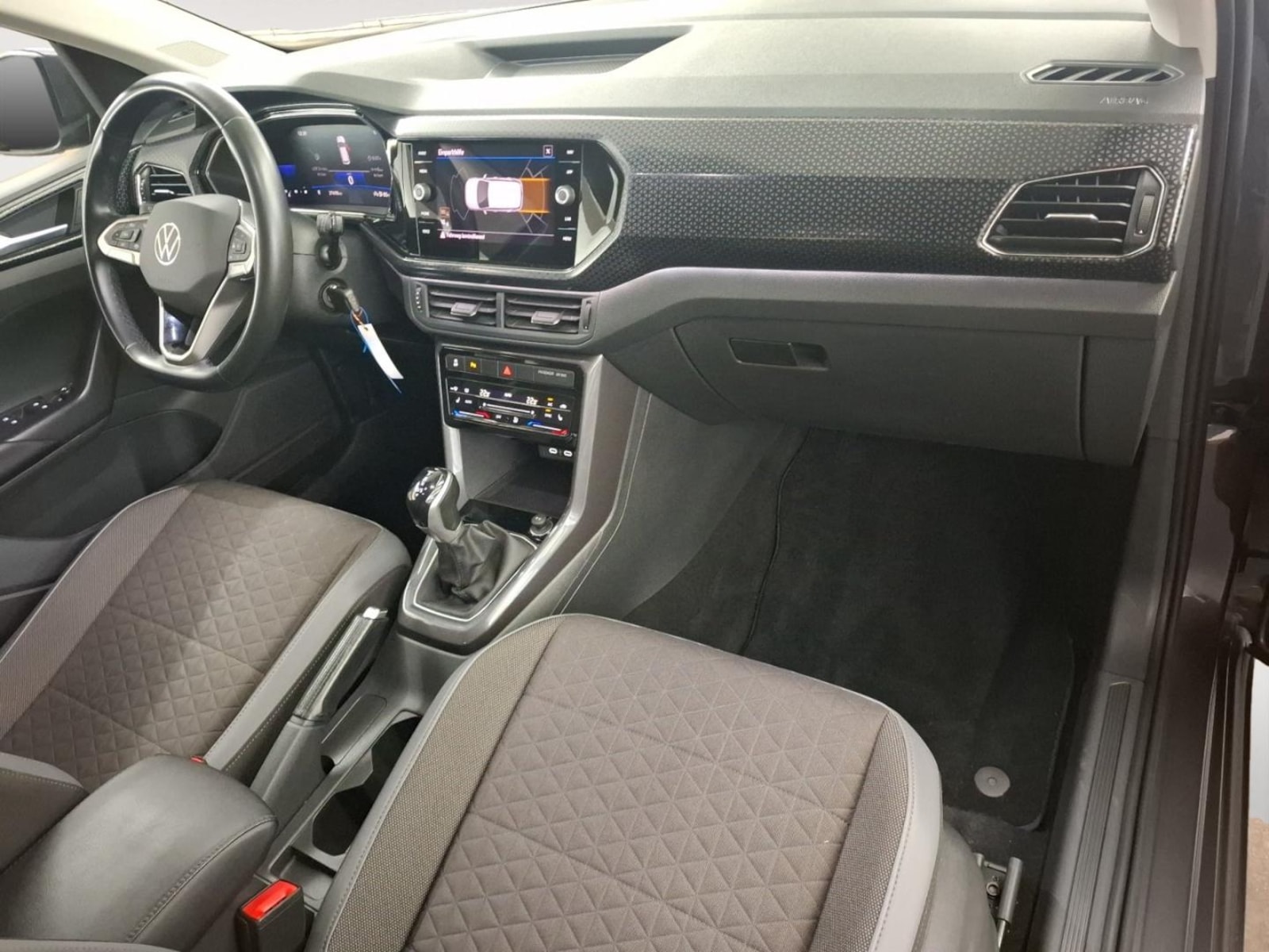 Volkswagen T-Cross – Bild 18