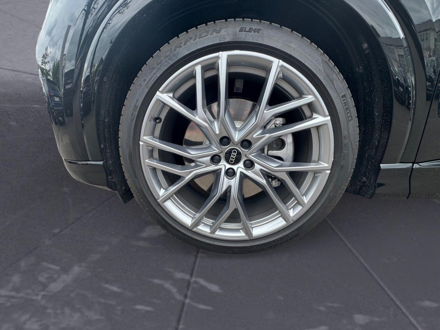 Image about Audi Q4 e-tron 45 e-tron