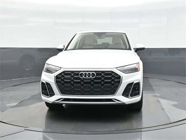 Used 2025 Audi Q5 Premium Plus with VIN WA1EAAFY9S2048068 for sale in Kansas City