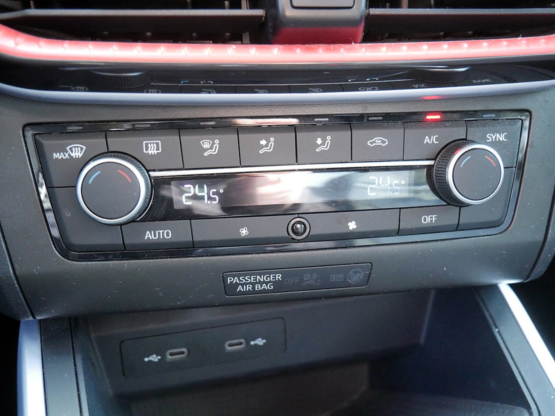 SEAT Arona FR