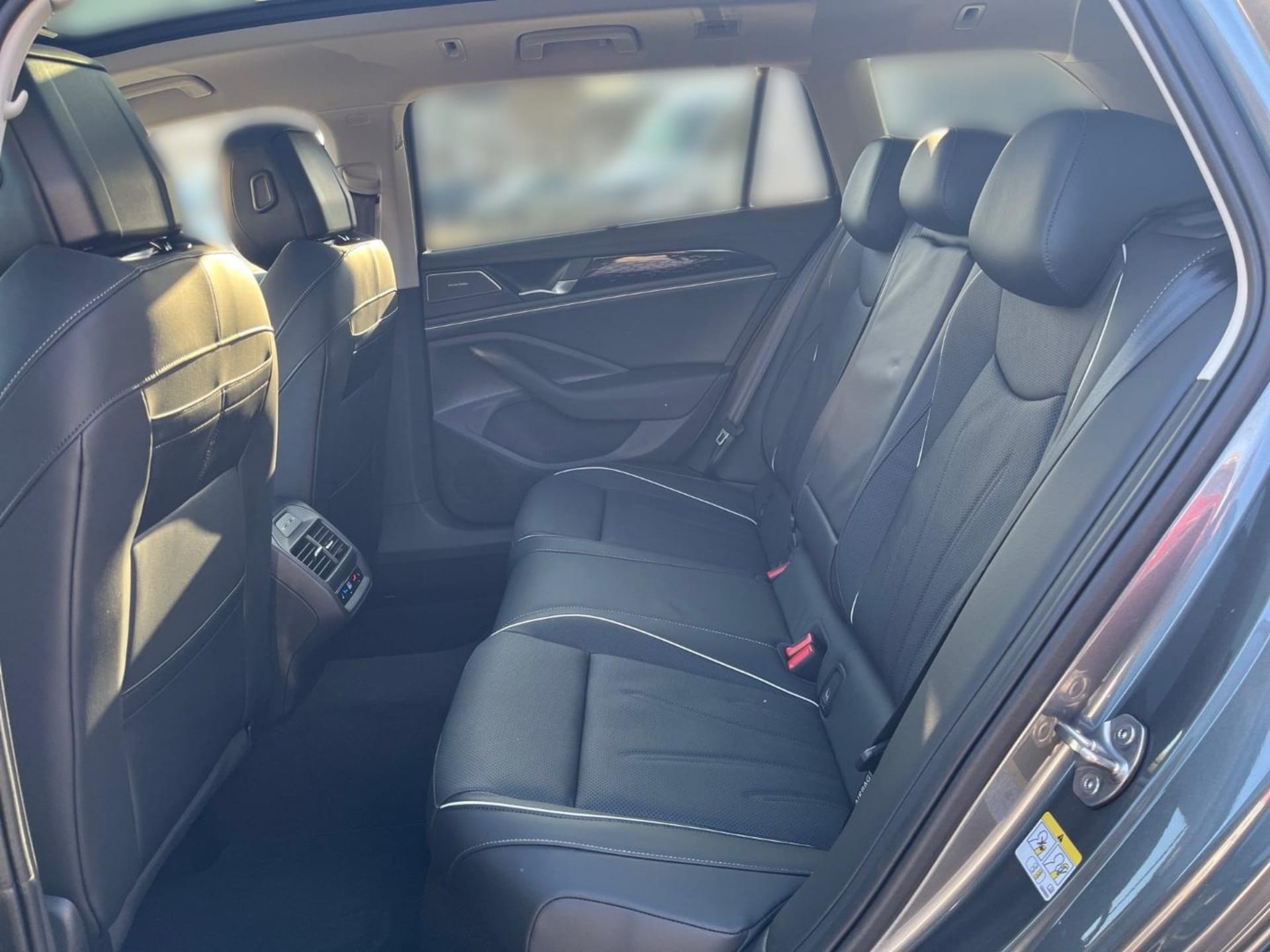 Volkswagen Passat Elegance