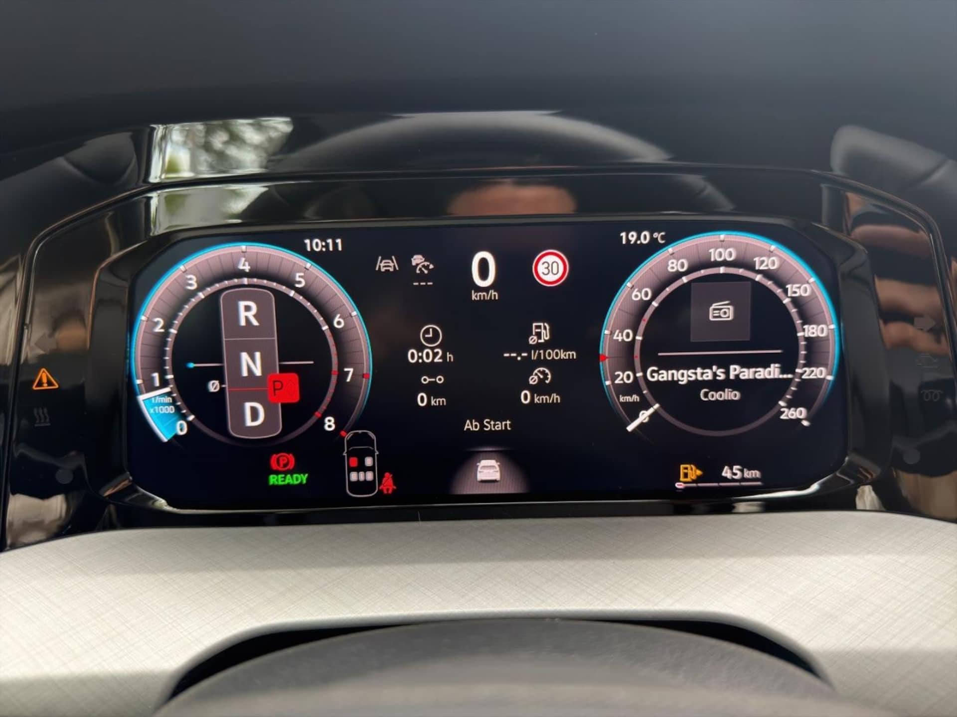 Volkswagen Golf Life