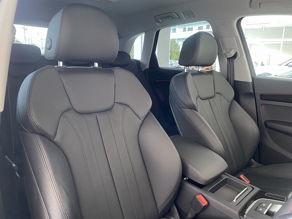 Image about Audi Q5 45 TFSI quattro sport