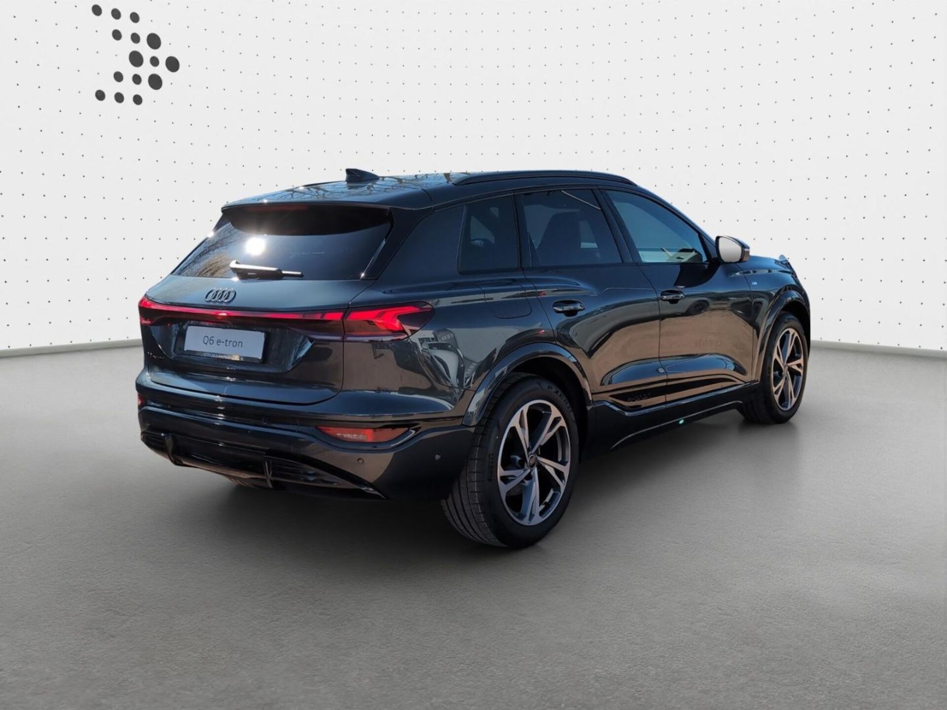 Audi Q6 SUV e-tron