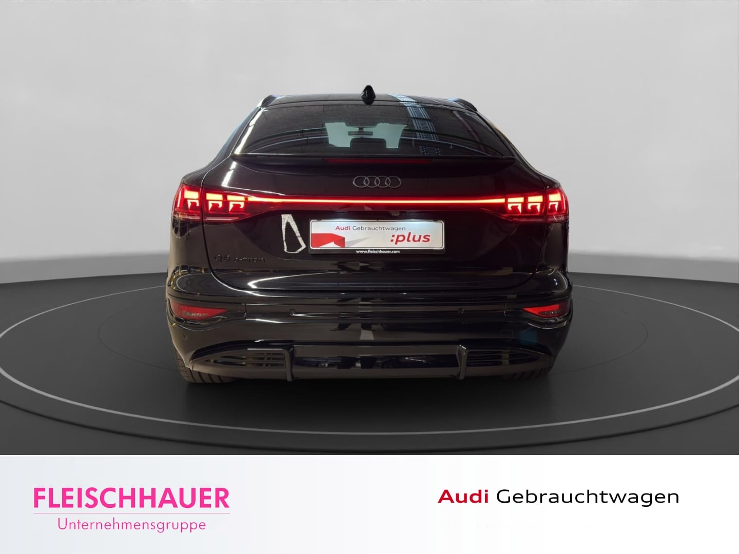 Bild über Audi Q6 Sportback e-tron S line business e-tron performance 225 kW - für weitere Informationen kontaktieren Sie den Audi Partner