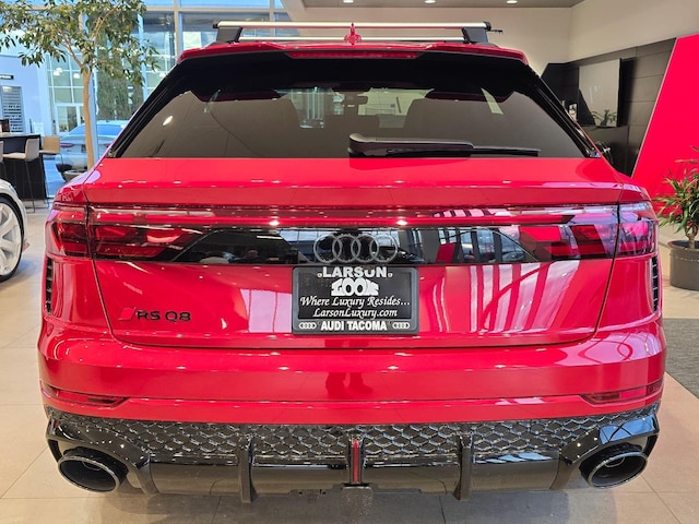 2026 Audi RS Q8 SUV performance