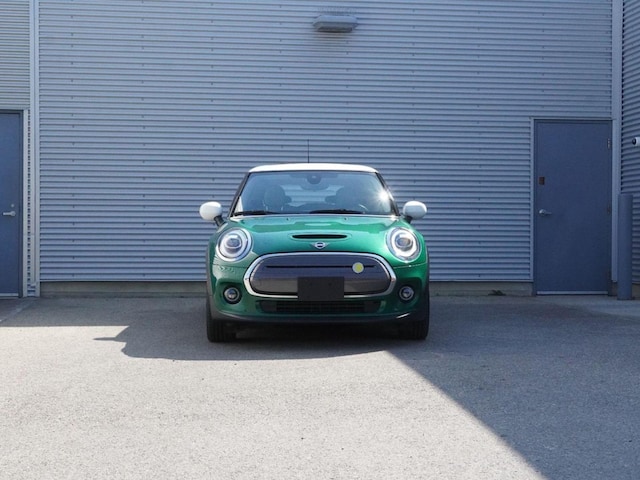 2021 MINI