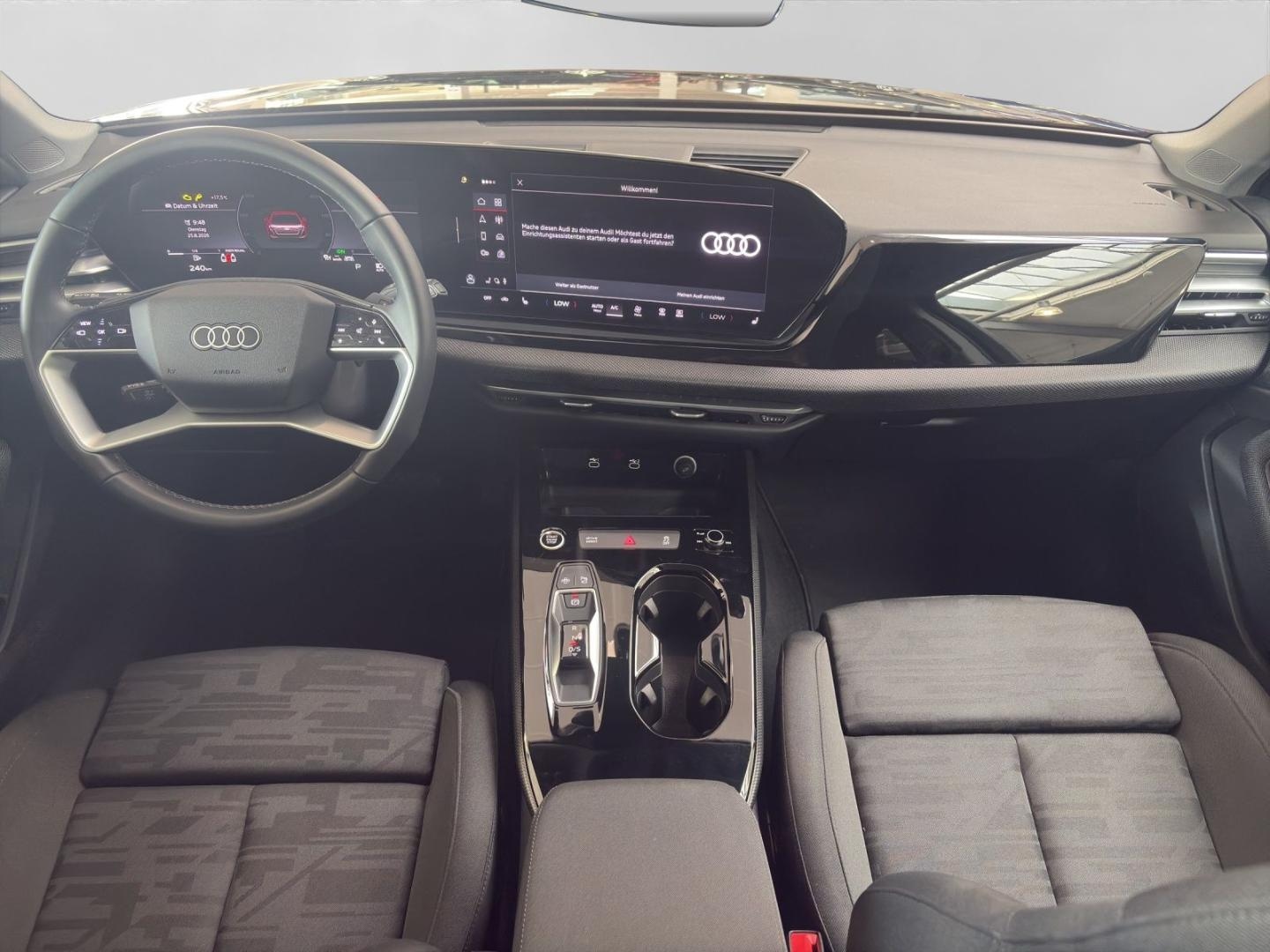 Bild über Audi A5 Avant TDI 150 kW S tronic - für weitere Informationen kontaktieren Sie den Audi Partner