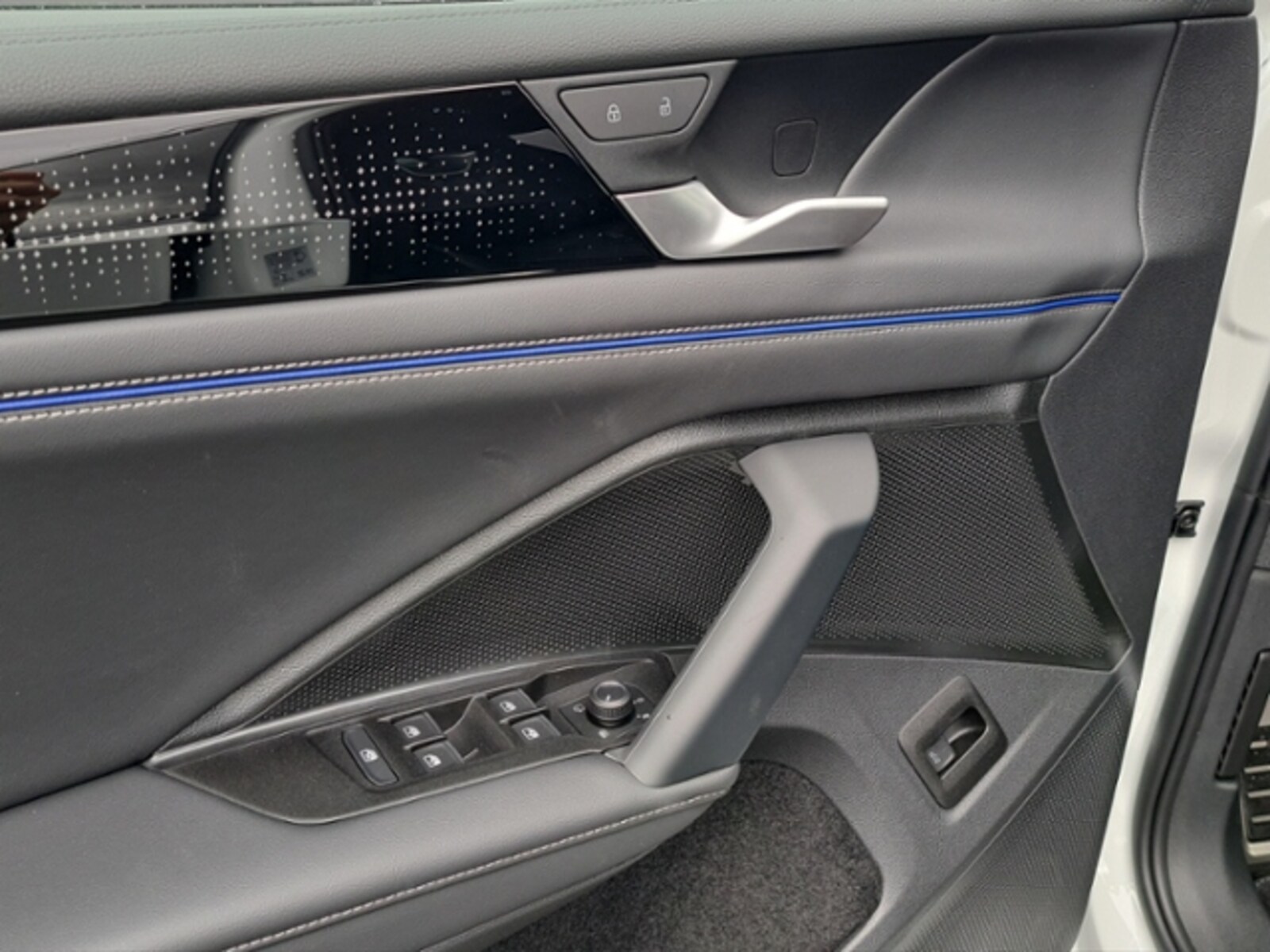Volkswagen Tiguan – Bild 11