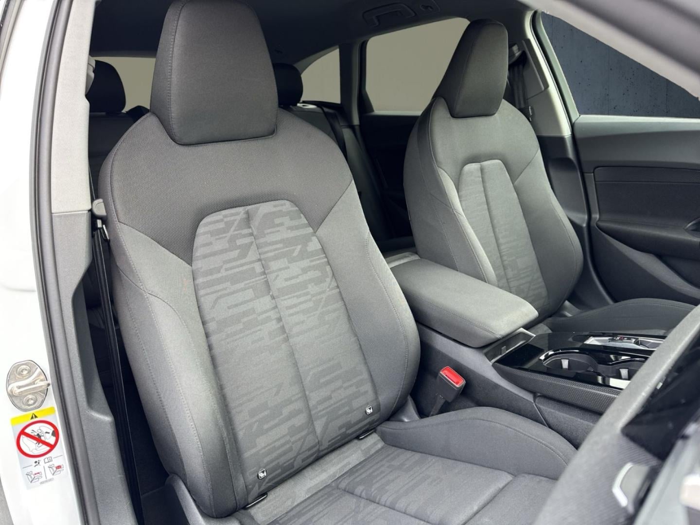 Bild über Audi A5 Avant TFSI 110 kW S tronic - für weitere Informationen kontaktieren Sie den Audi Partner