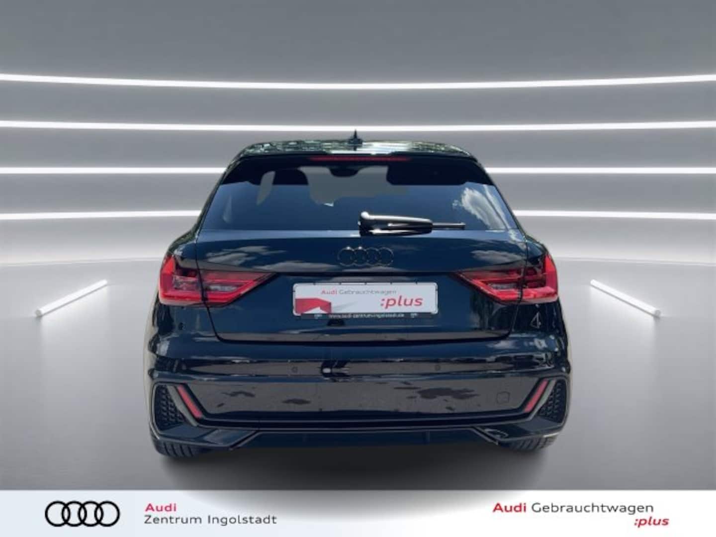 Bild über Audi A1 Sportback S line 35 TFSI S tronic - für weitere Informationen kontaktieren Sie den Audi Partner