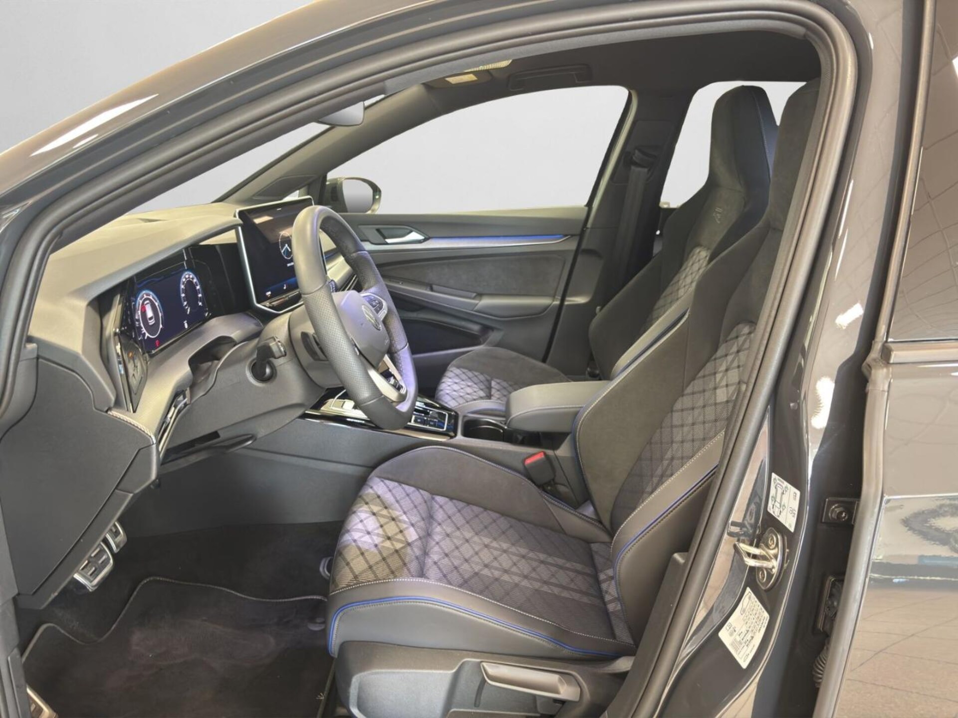 Volkswagen Golf Variant R-Line