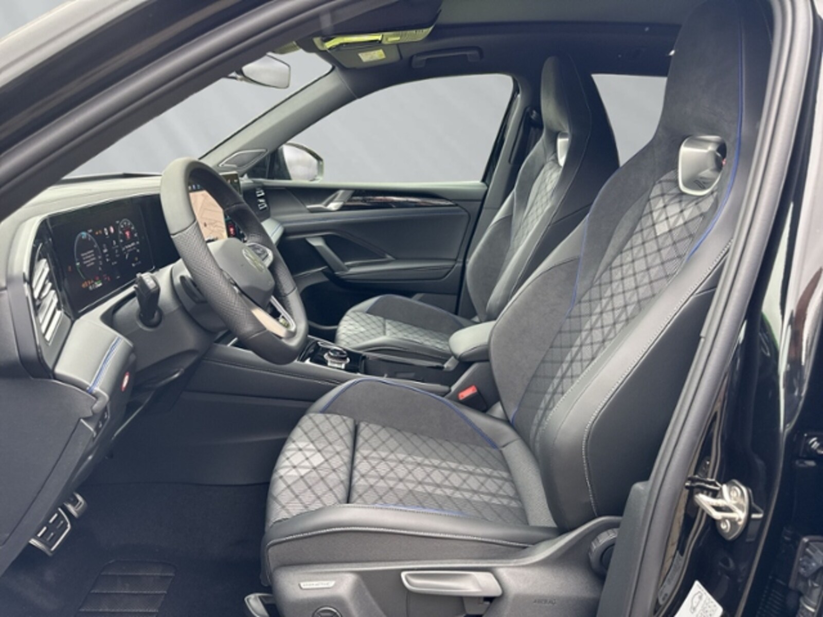 Volkswagen Tiguan – Bild 7