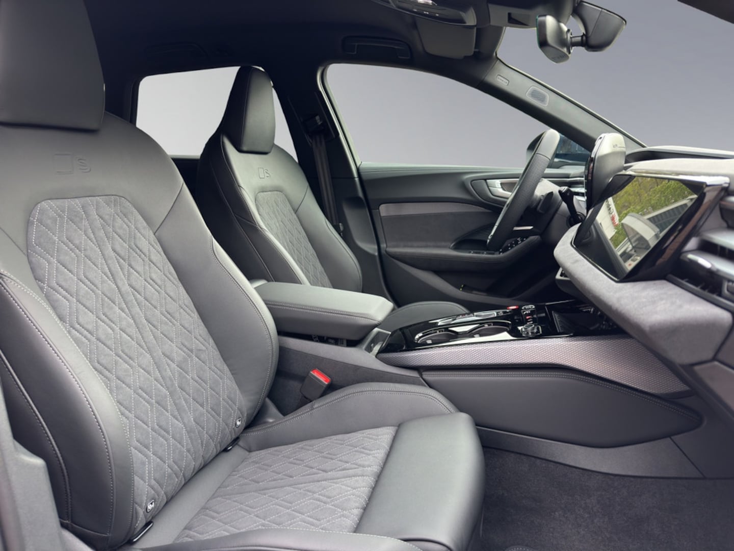Bild über Audi A5 Avant TDI 150 kW S tronic - für weitere Informationen kontaktieren Sie den Audi Partner