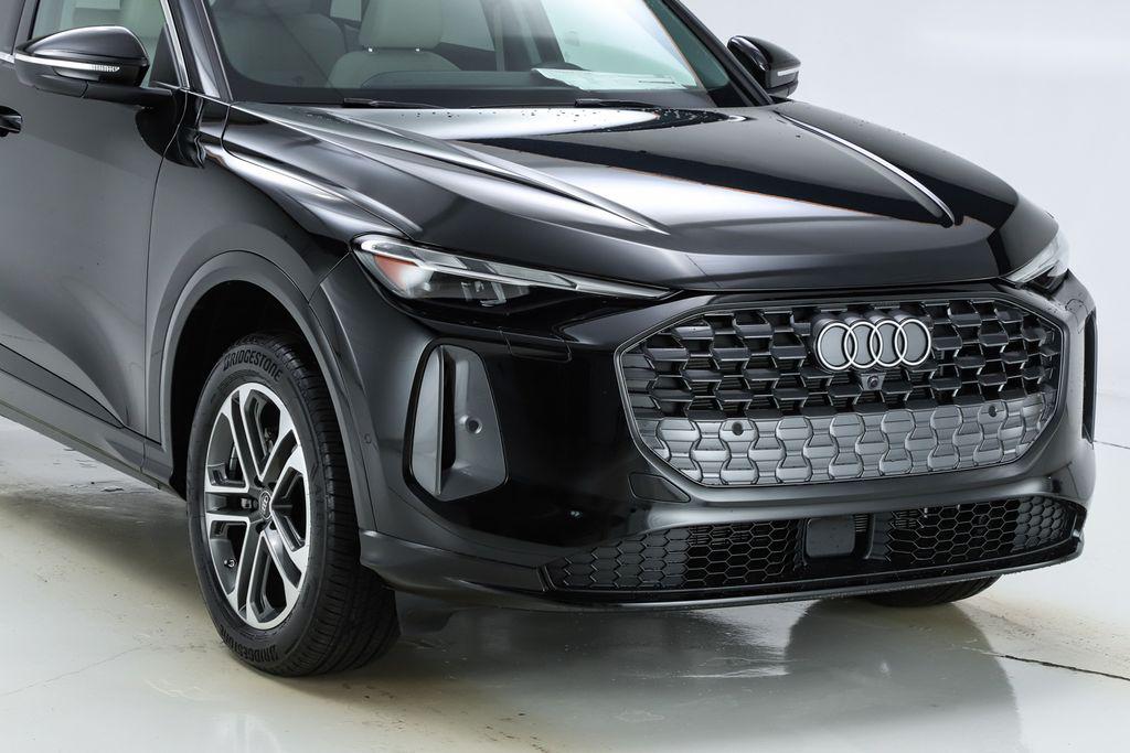 2025 Audi Q5 Premium - Photo 29