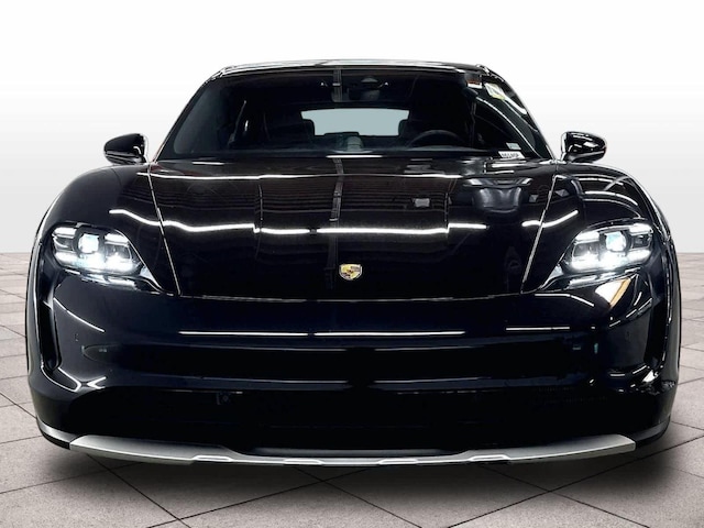 2022 Porsche Taycan Cross Turismo