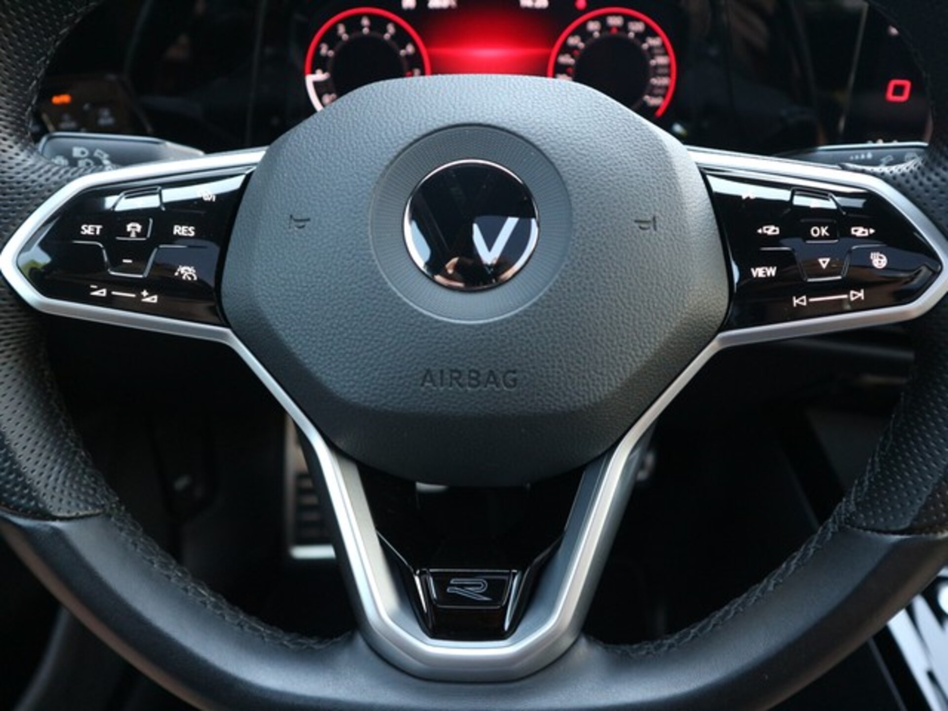 Volkswagen Golf Variant R-Line