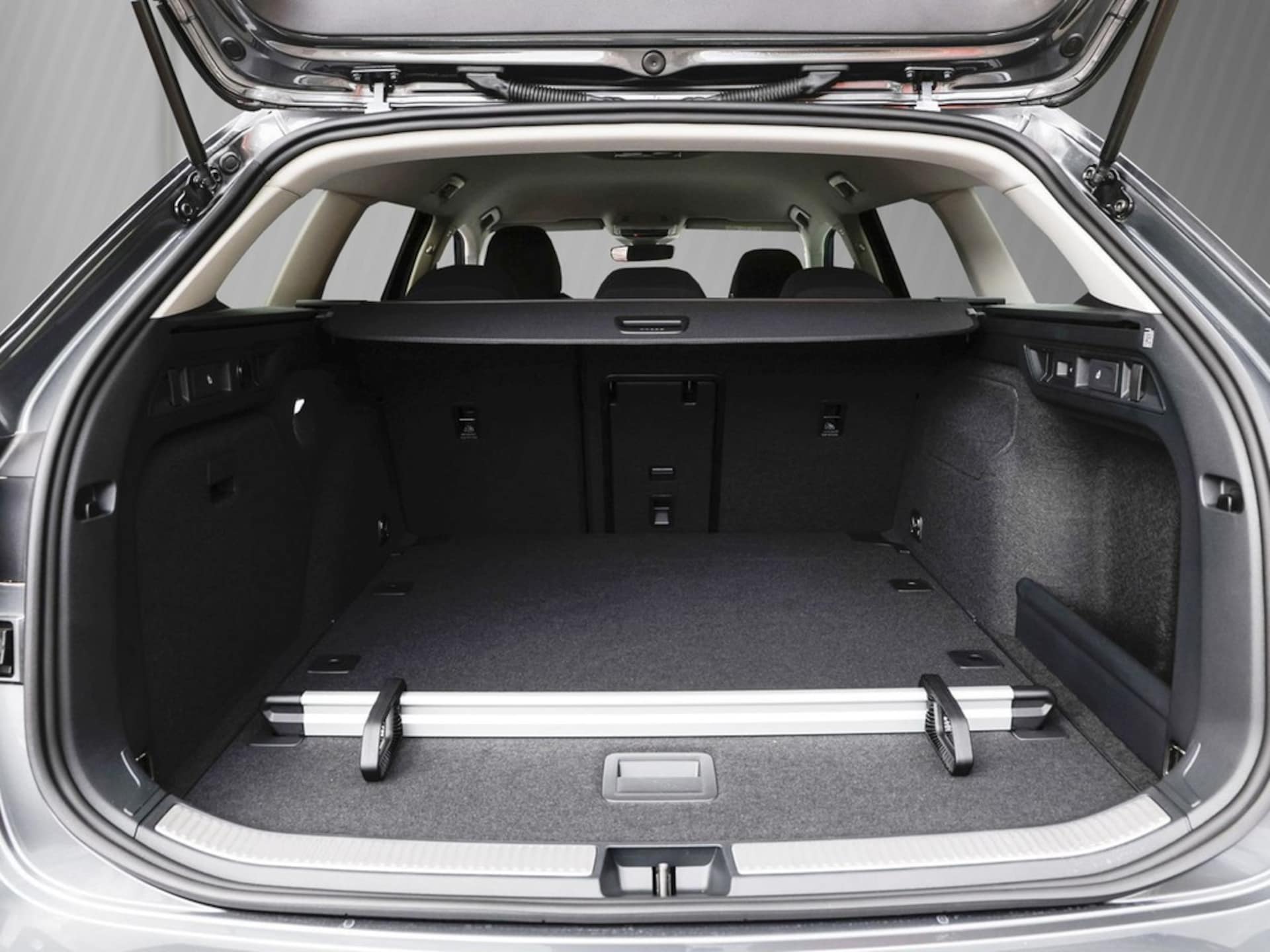 Skoda Superb Combi Essence