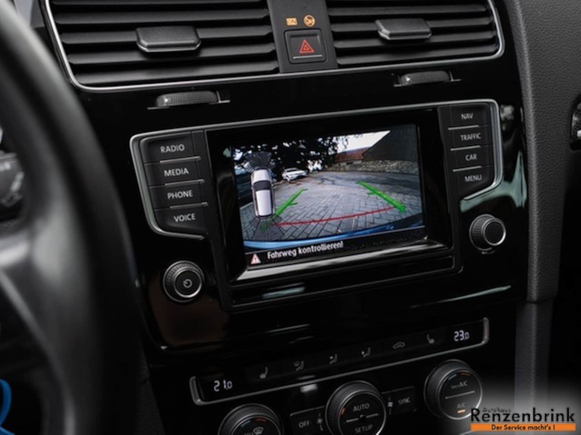 Volkswagen Golf Highline