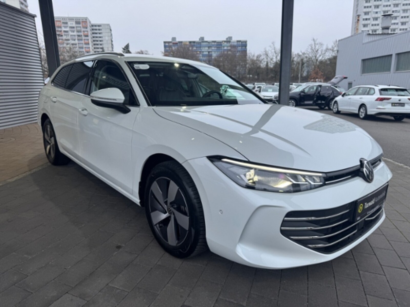 Volkswagen Passat – Bild 4