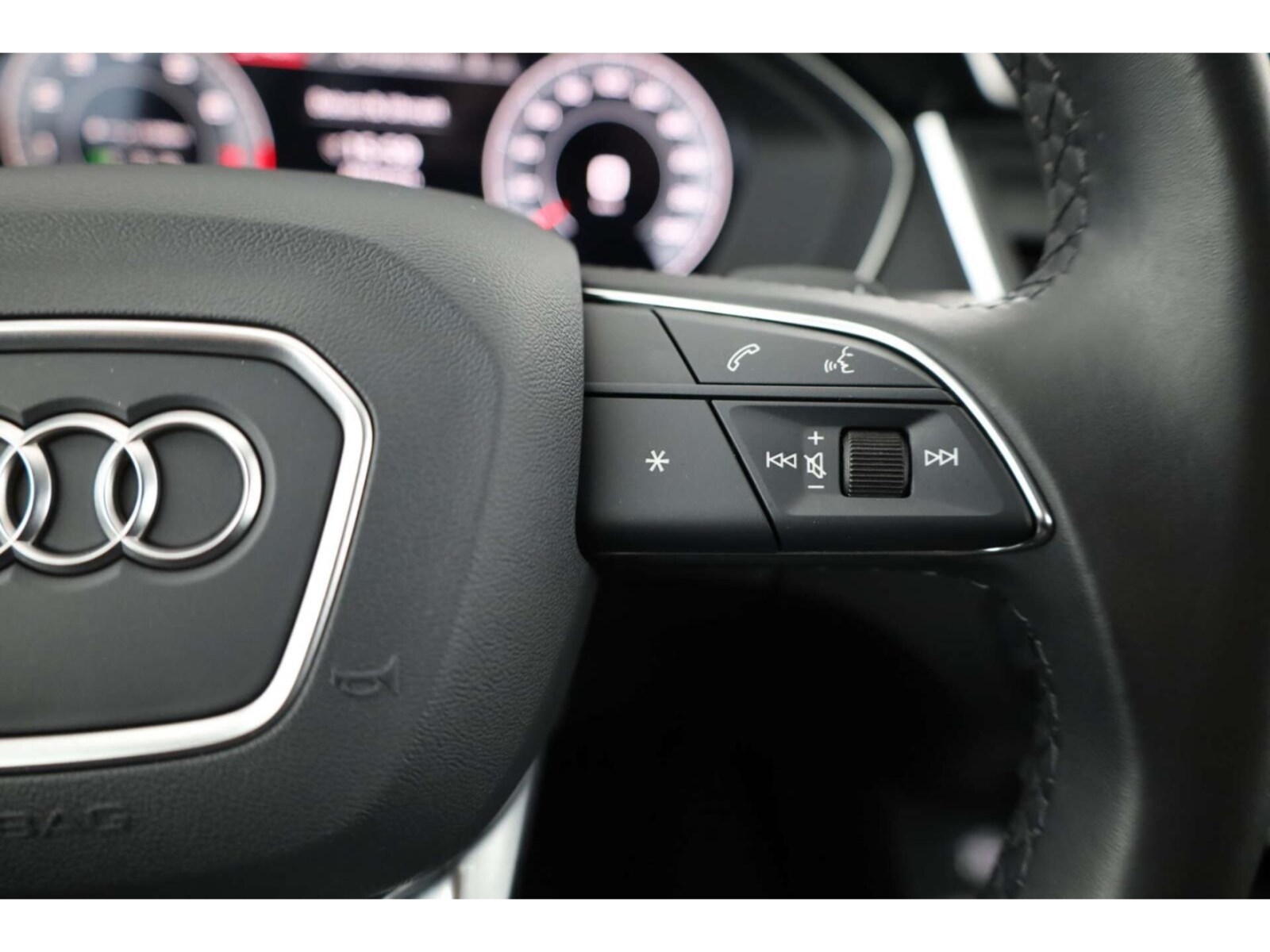 Audi Q5 – Bild 15