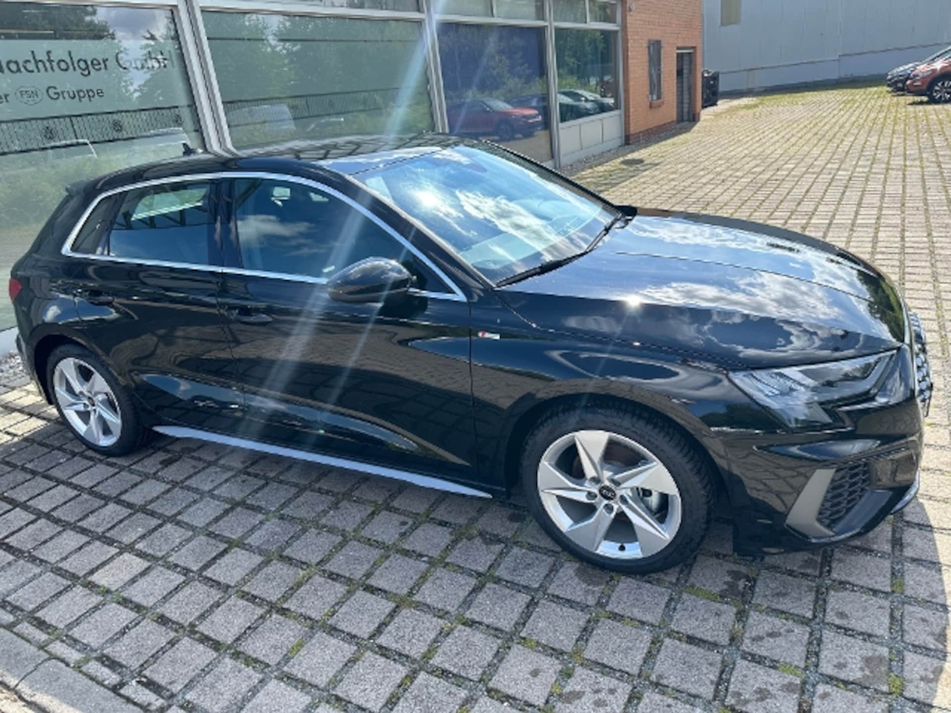 Audi A3 Sportback S line