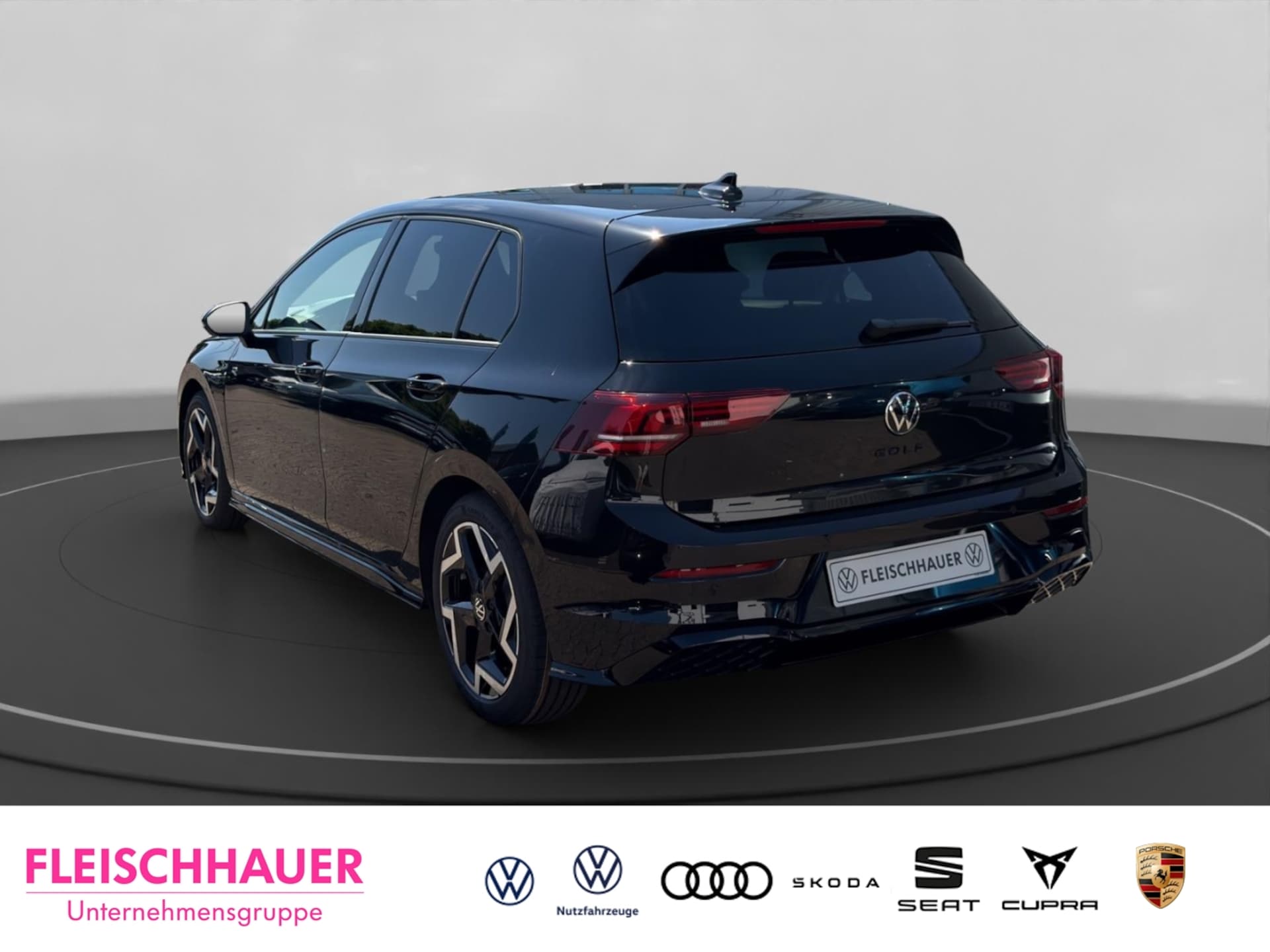 Volkswagen Golf R-Line