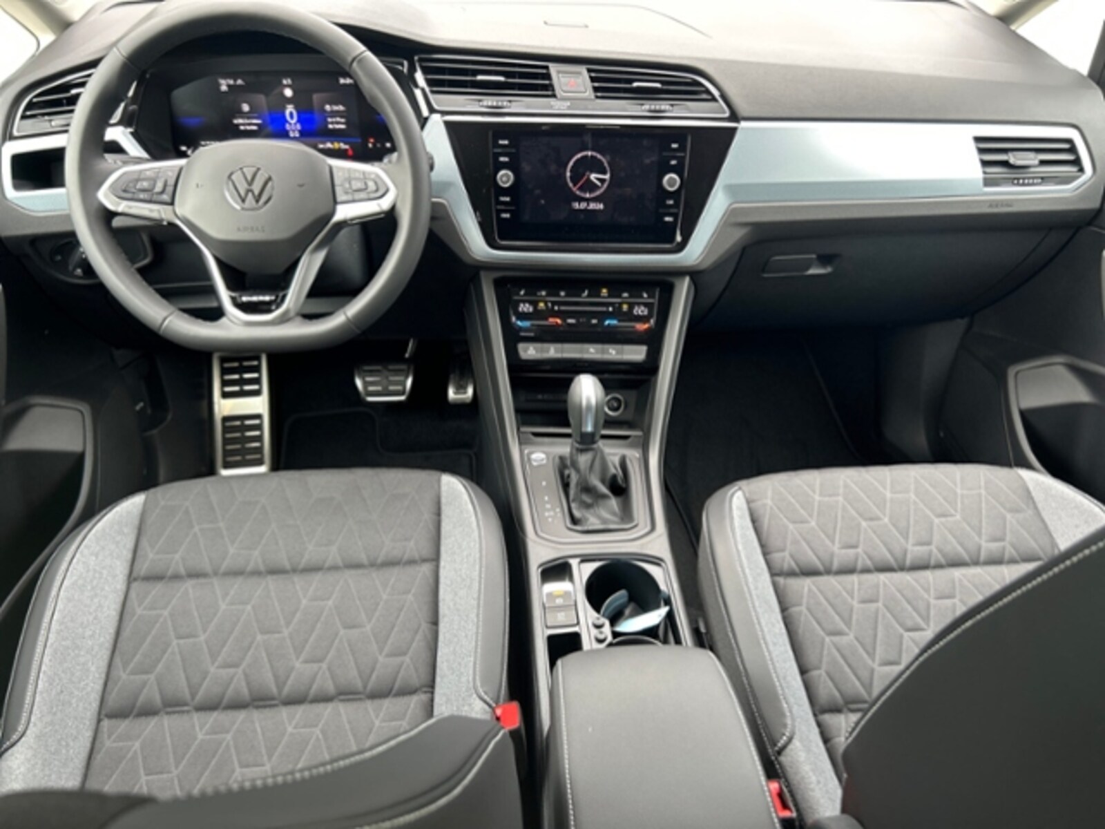 Volkswagen Touran – Bild 10