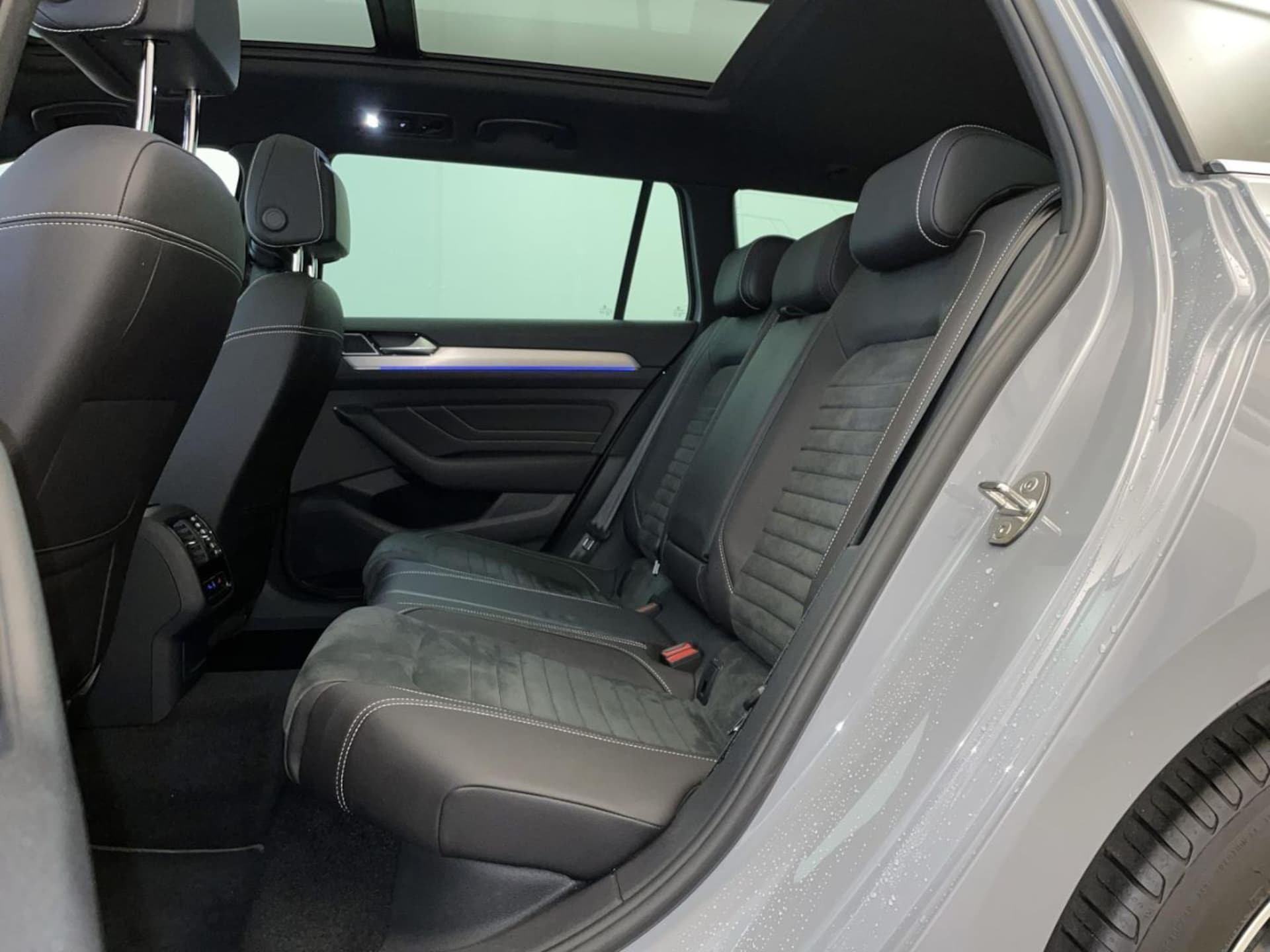 Volkswagen Passat Variant Elegance