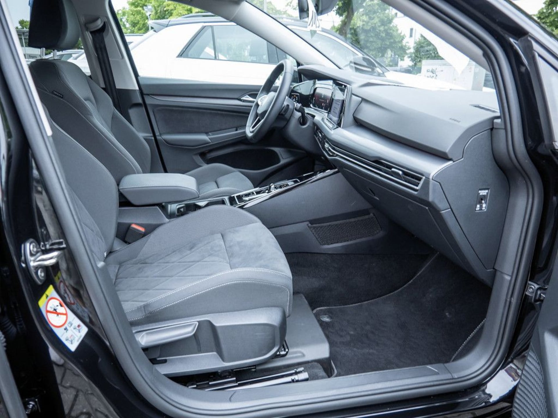 Volkswagen Golf Style