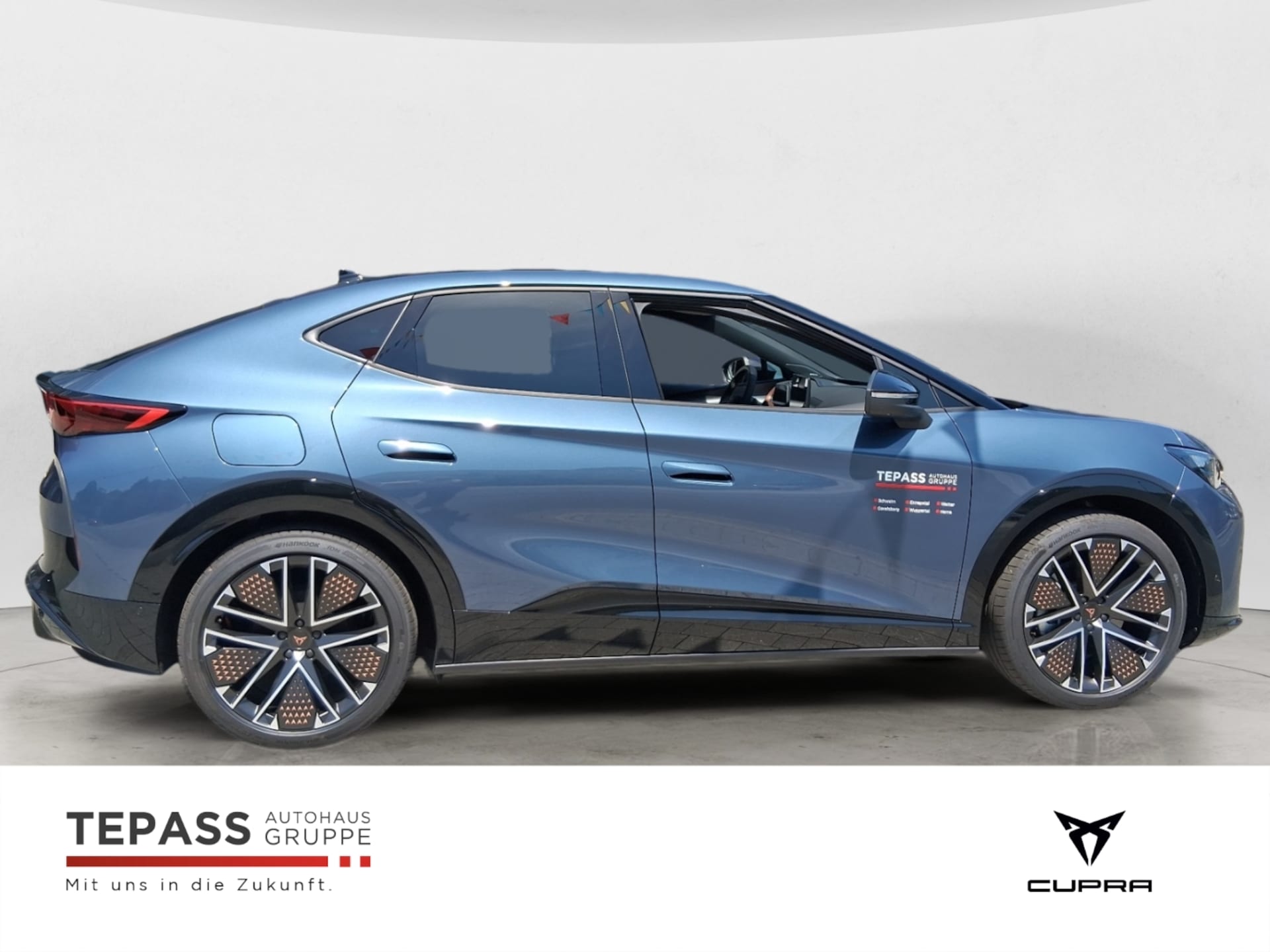 CUPRA Tavascan VZ