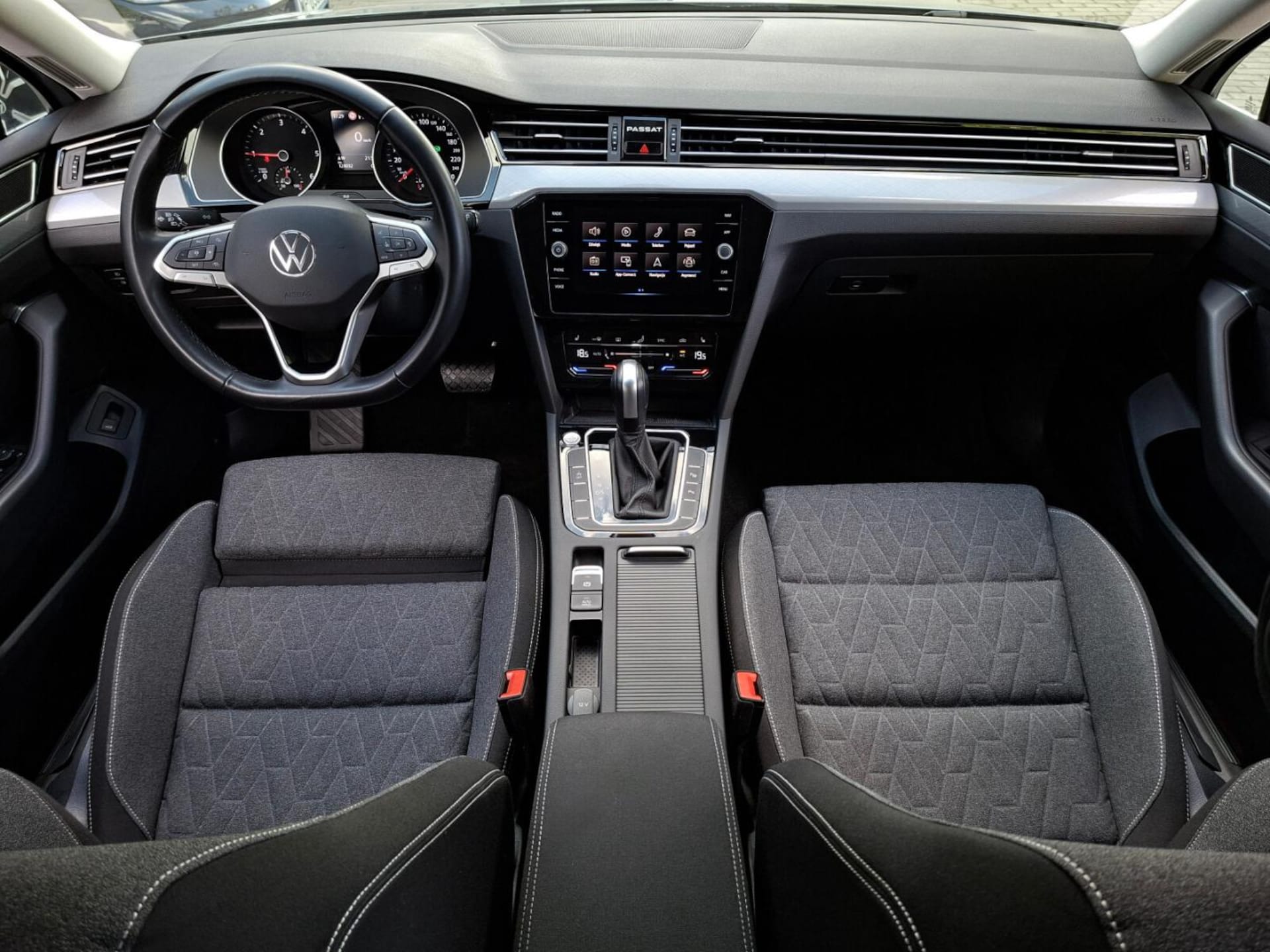 Volkswagen Passat Variant Business