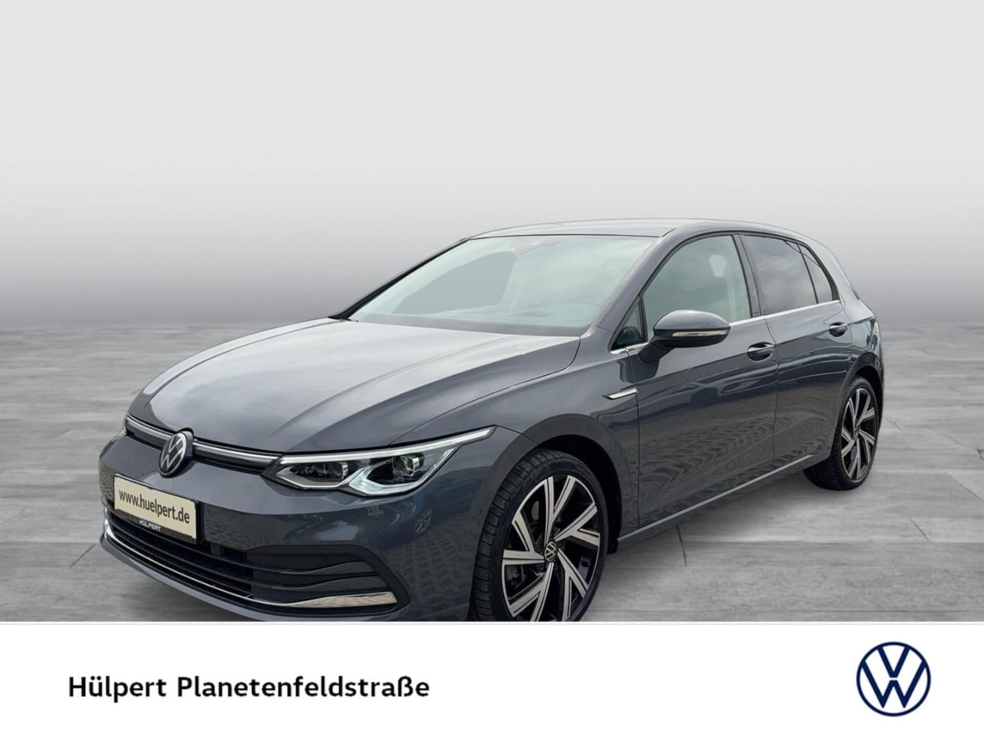 Volkswagen Golf — Volkswagen Golf Golf VIII 2.0 STYLE 4X4 PANO HARMAN KARDON CAM