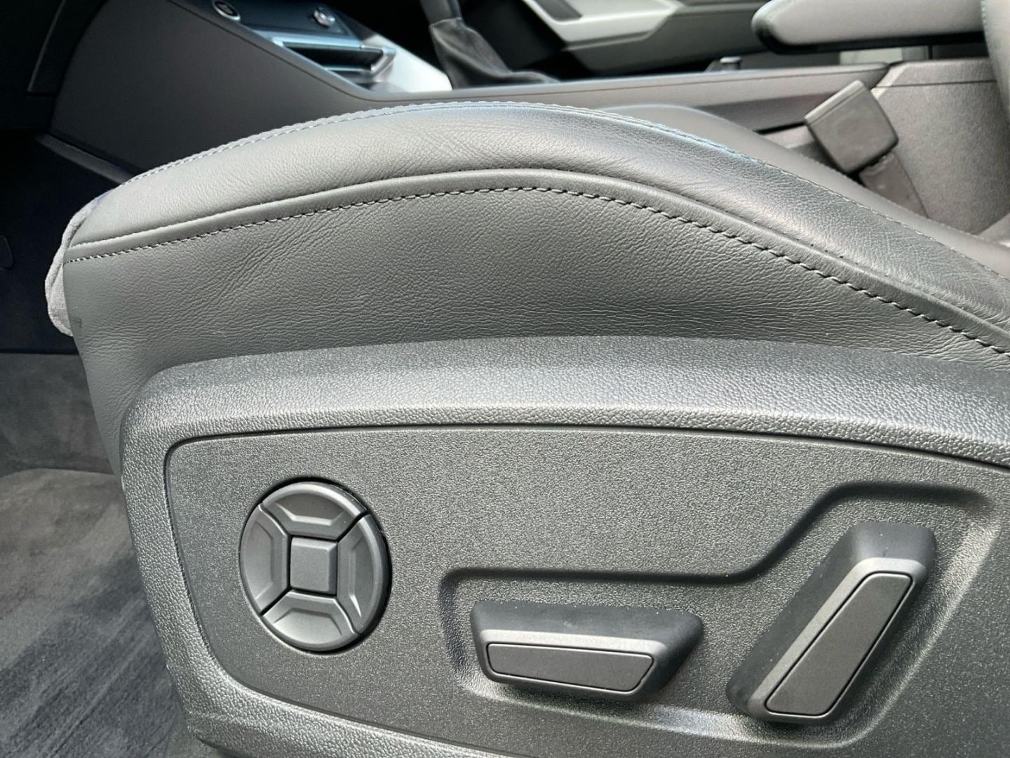 Bild über Audi Q3 Sportback TFSI 110 kW S tronic - für weitere Informationen kontaktieren Sie den Audi Partner