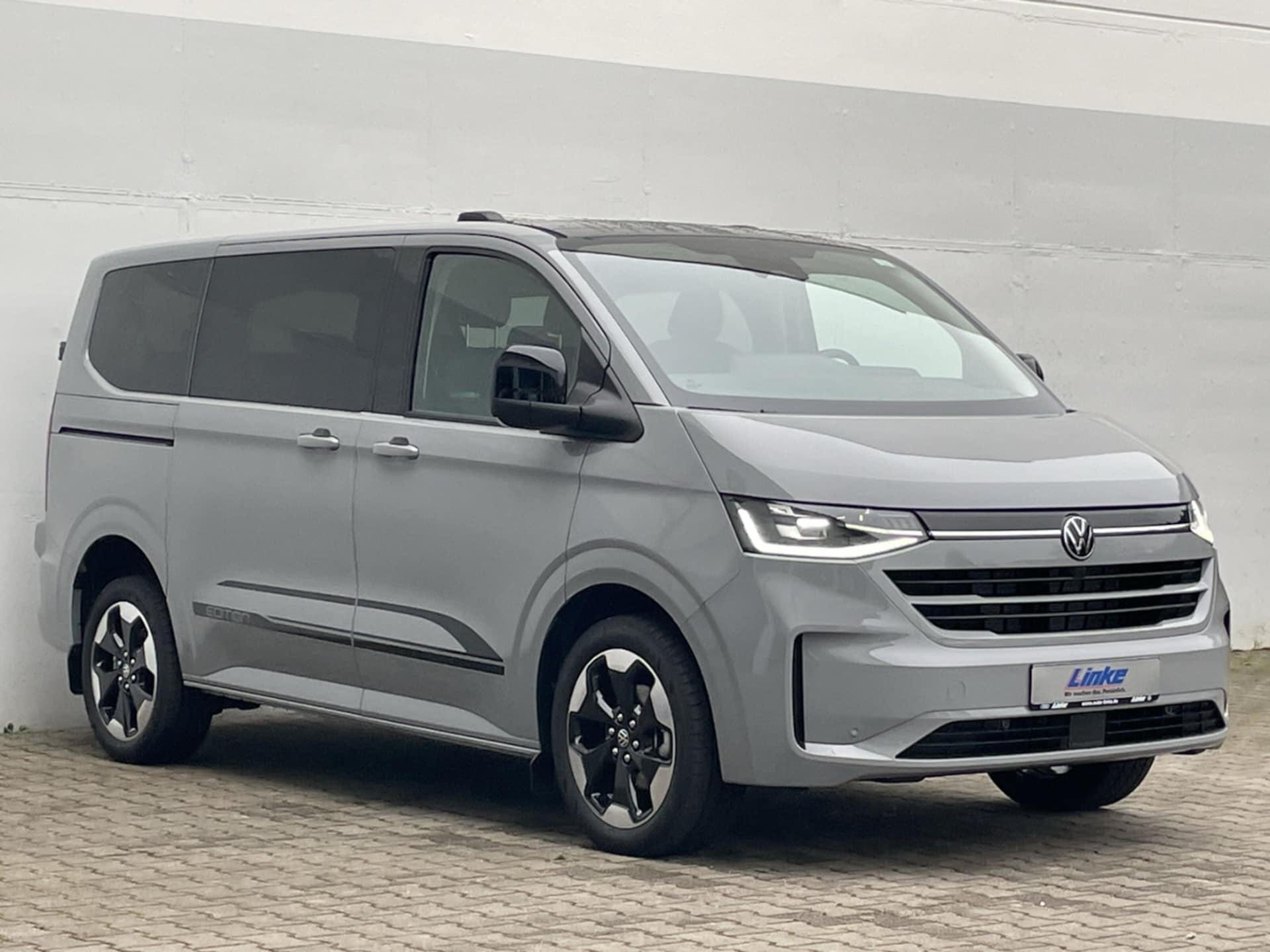 Volkswagen Caravelle Edition