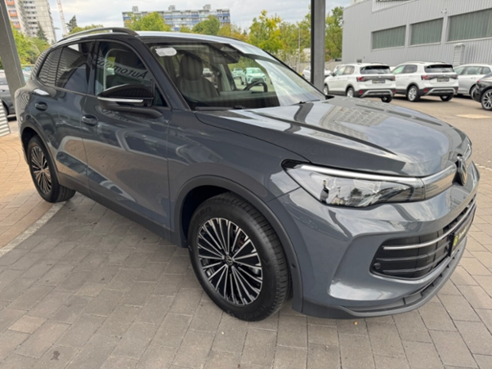 Volkswagen Tiguan – Bild 4