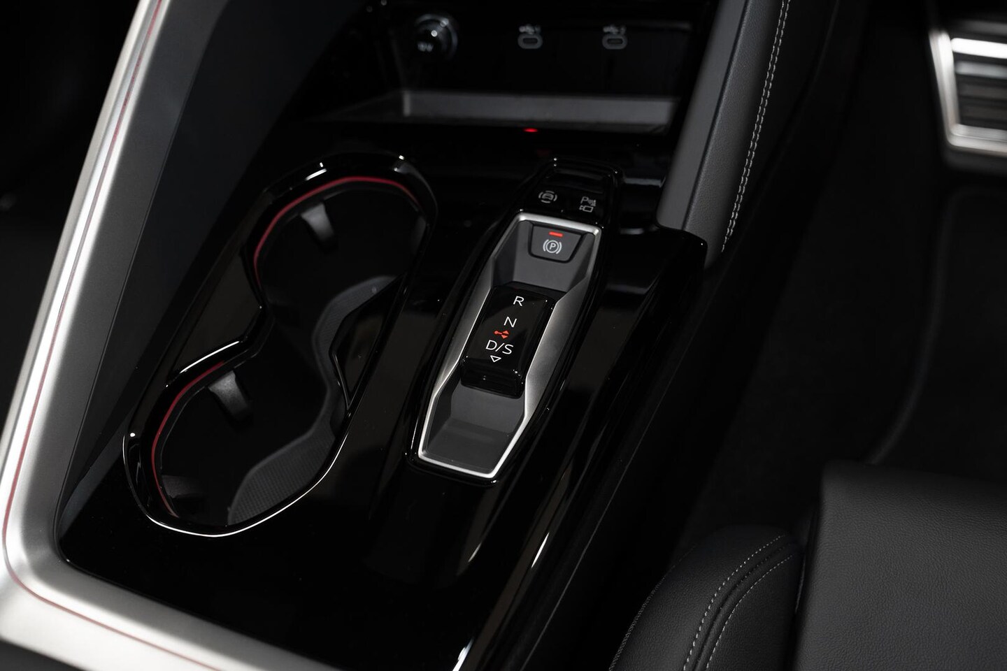 Image about Audi Q5 Sportback e-hybrid quattro S tronic