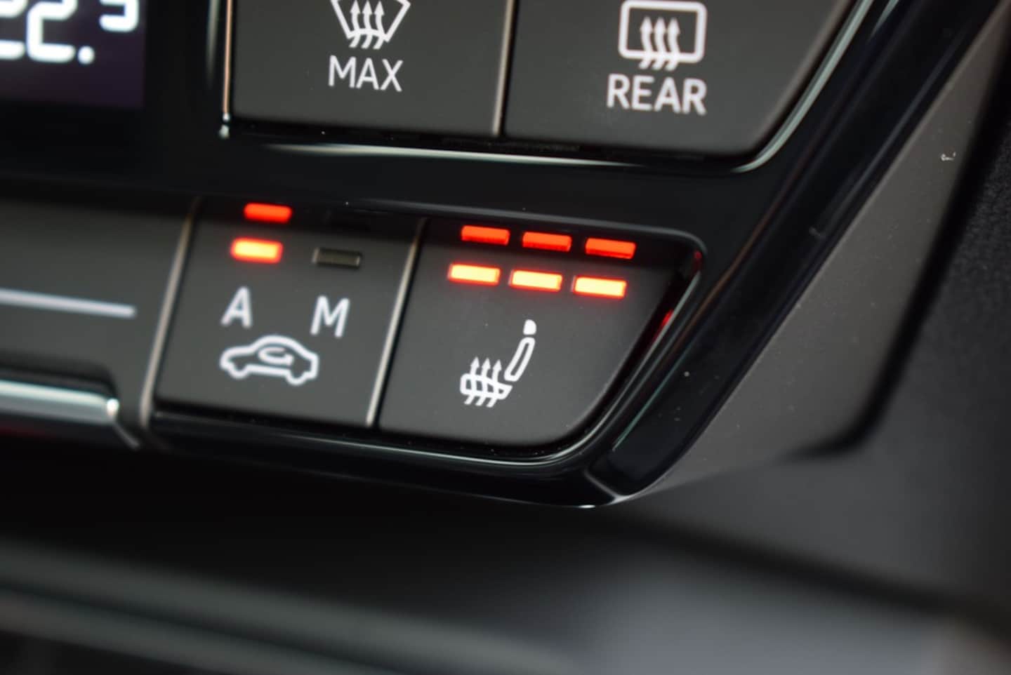 Bild über Audi A3 Sportback 35 TDI S tronic - für weitere Informationen kontaktieren Sie den Audi Partner