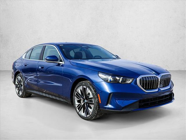 2025 BMW 530I - Image 3