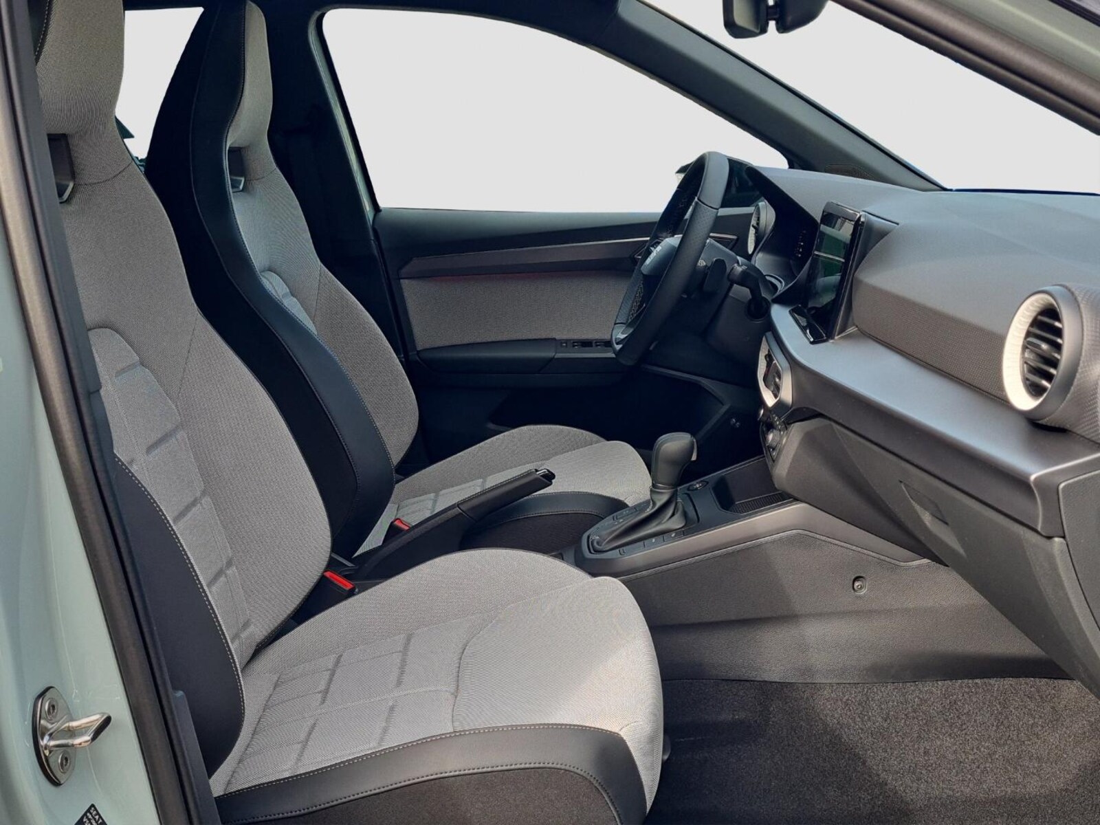 SEAT Arona – Bild 14