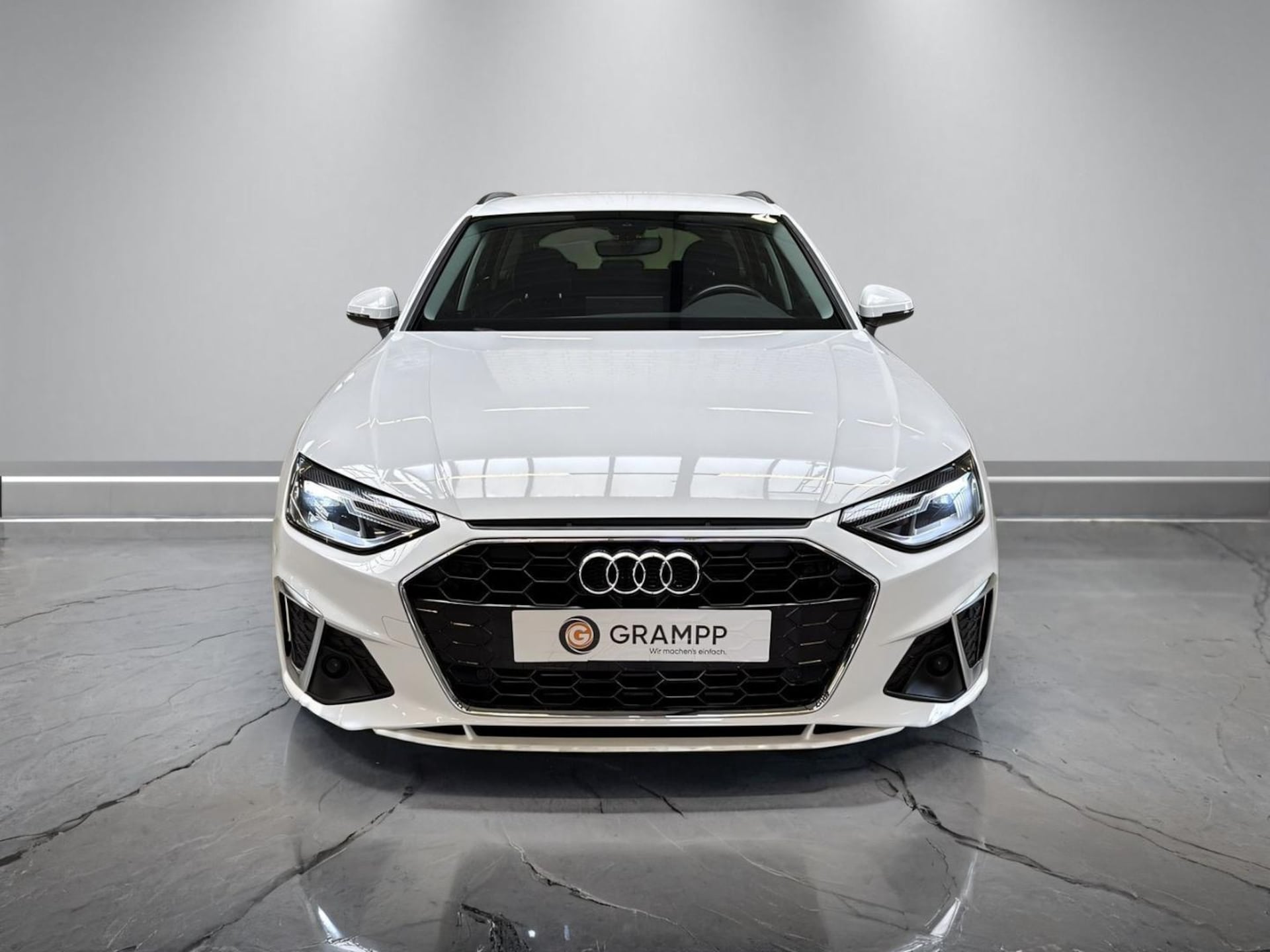 Audi A4 Avant S line