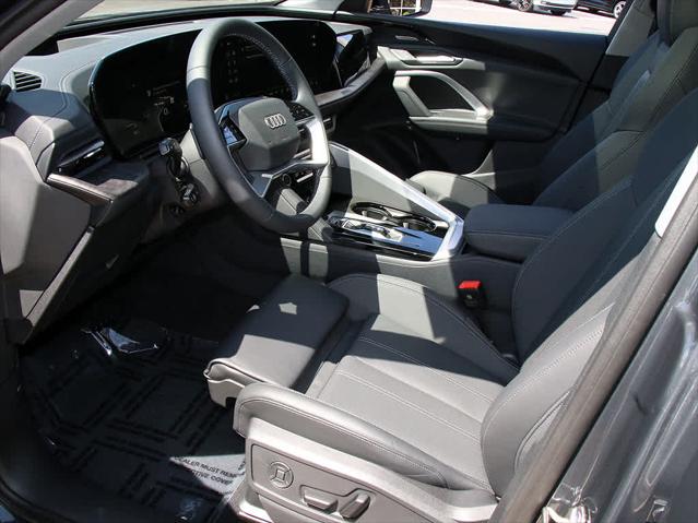 2025 AUDI Q5 - Image 12