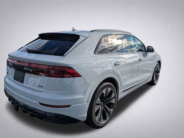 2026 Audi Q8