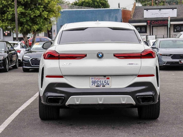 2022 BMW X6