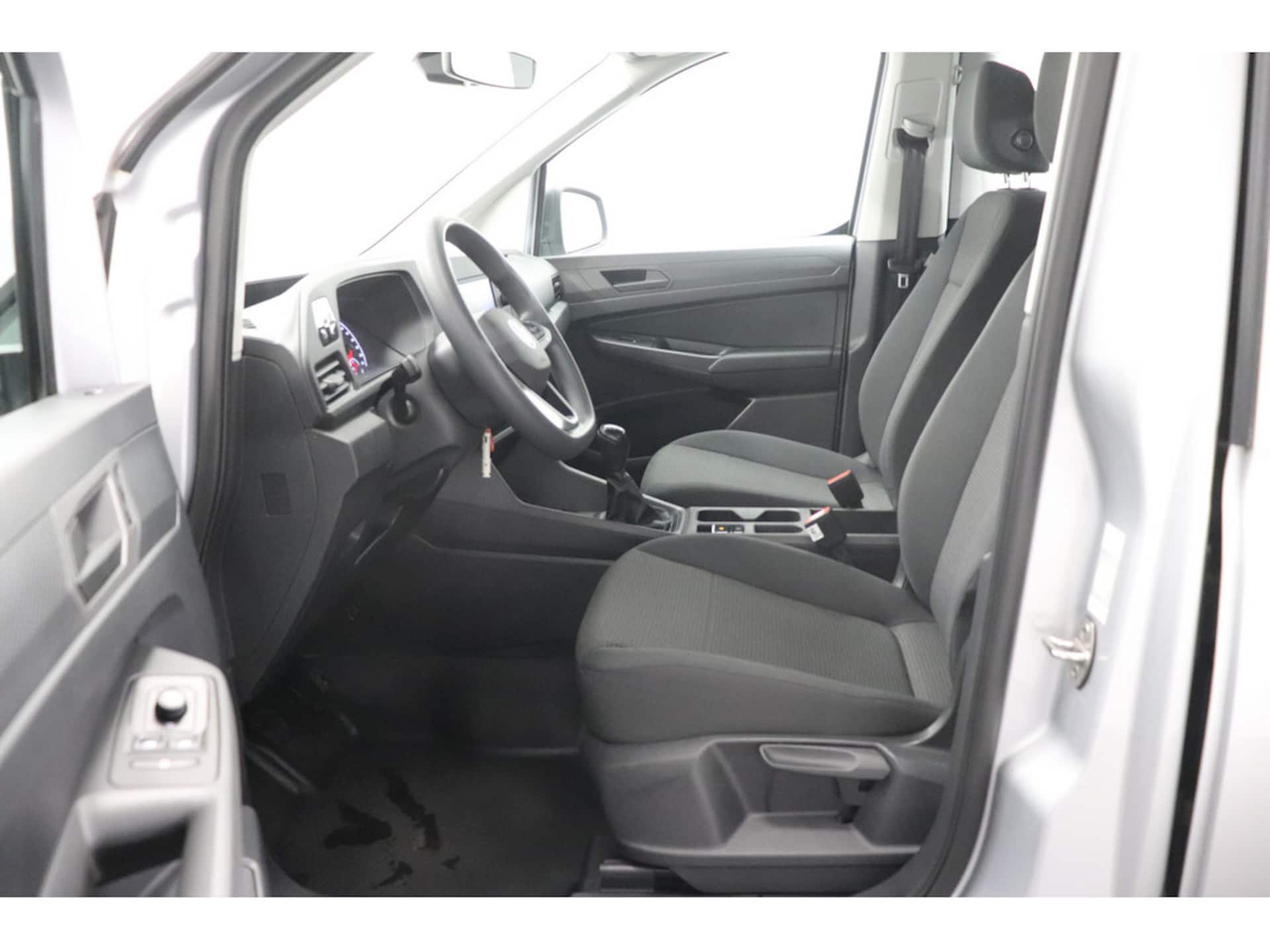 Volkswagen Caddy Kombi Basis-Modell